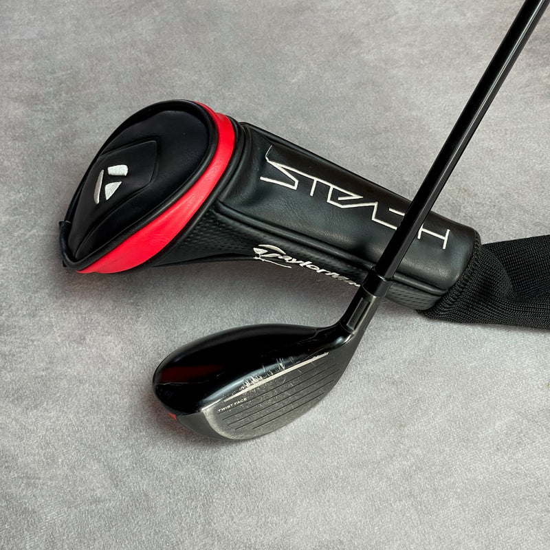 Taylormade Stealth 19 Degree 3 Hybrid | Fujikura Ventus 6-R Regular Flex