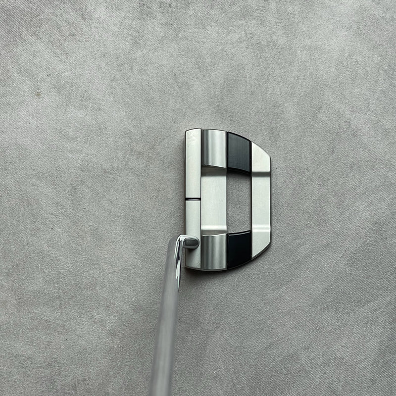 Scotty Cameron Studio Style Fastback Putter | 35"