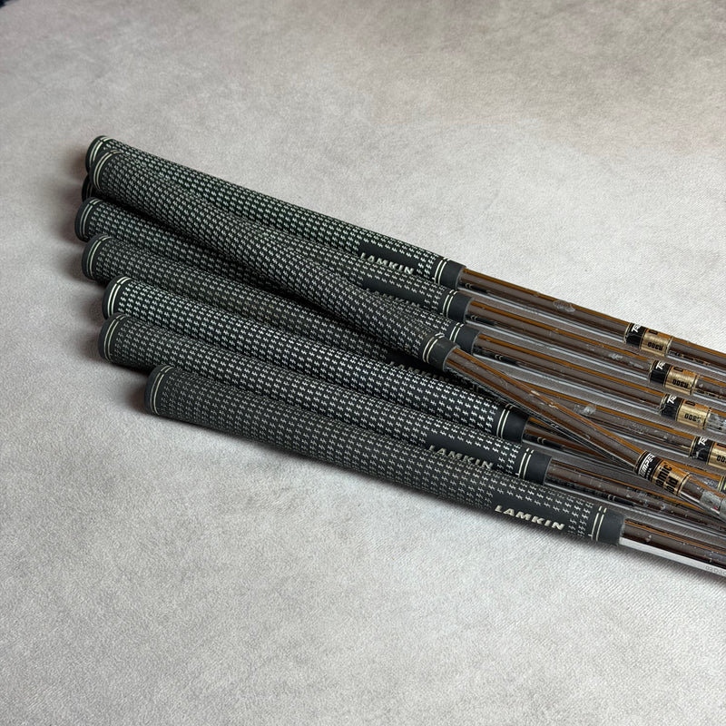 Mizuno MP-68 3-PW Irons | Dynamic Gold R300 Regular Flex