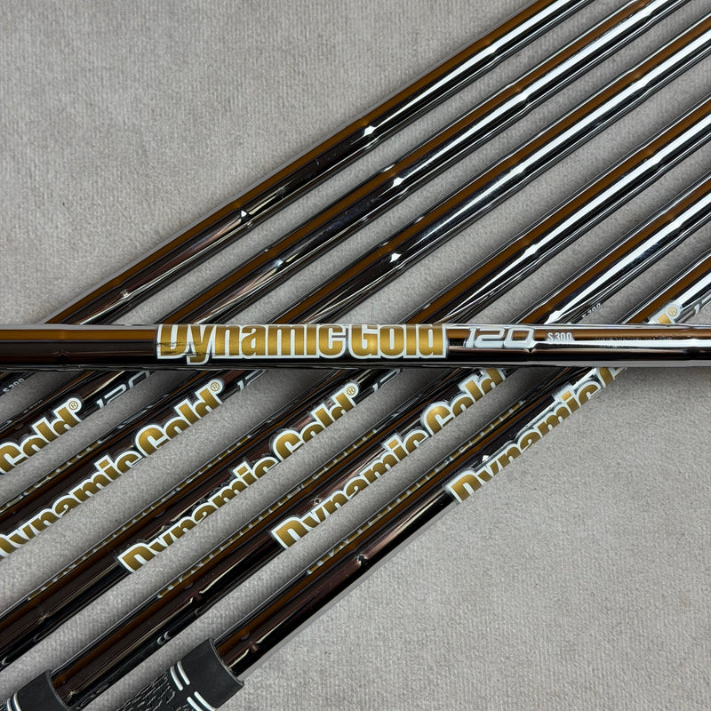 Ping i530 4-PW Irons | Dynamic Gold 120 S300 Stiff Flex | Black Dot