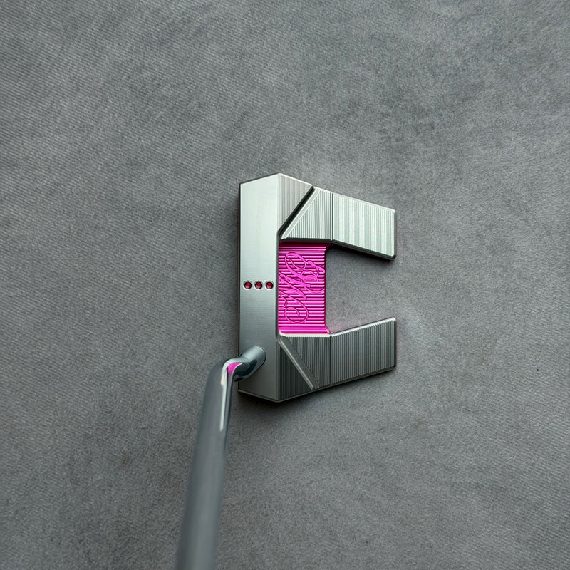 Scotty Cameron 2025 My Girl 'Pink & Pearls' Limited Edition Putter | 3