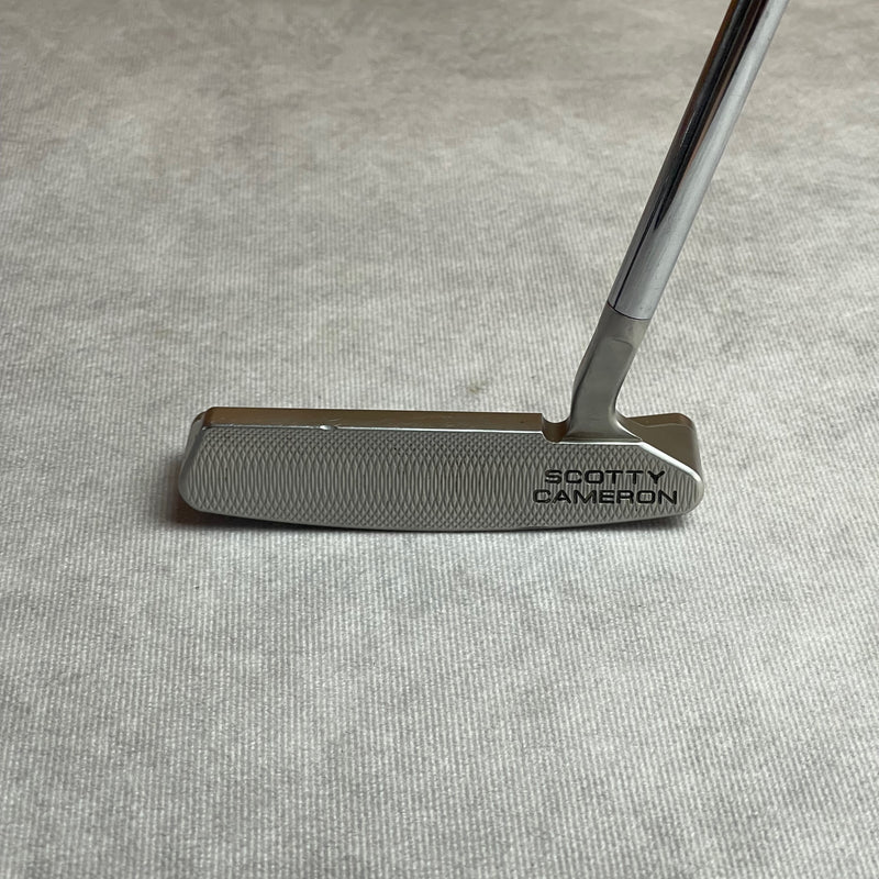 Scotty Cameron Select Newport 2.5 Putter - 33"