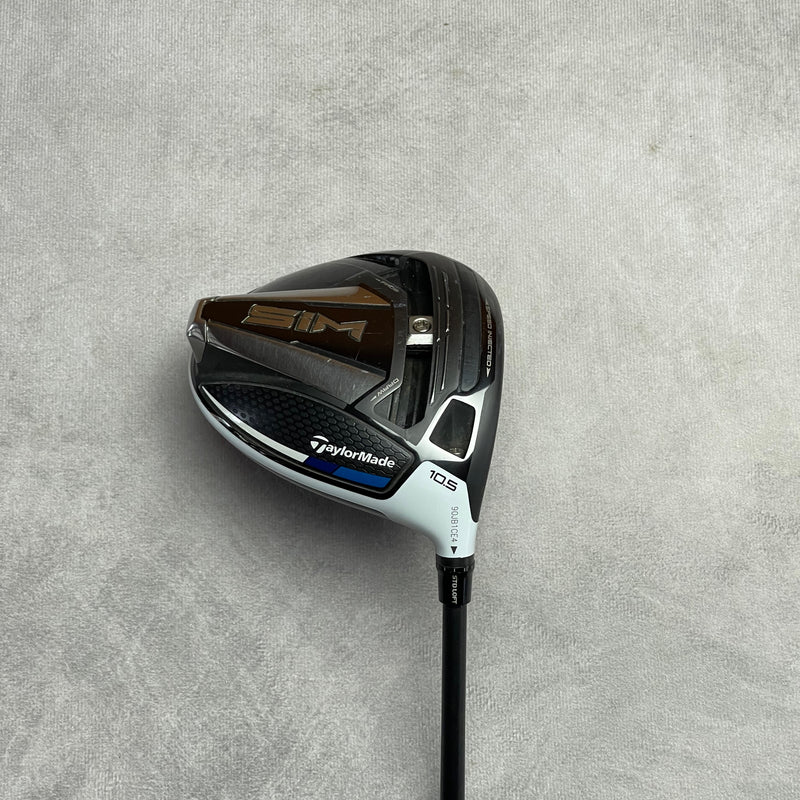 Taylormade SIM 10.5 Degree Driver | Graphite Design Tour AD IZ-6 Stiff Flex (-1/2")
