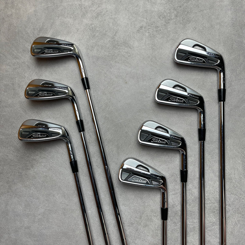 Titleist 712 AP2 4-PW Irons | Dynamic Gold S300 Stiff Flex