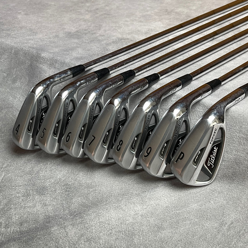 Titleist 712 AP2 4-PW Irons | Dynamic Gold S300 Stiff Flex