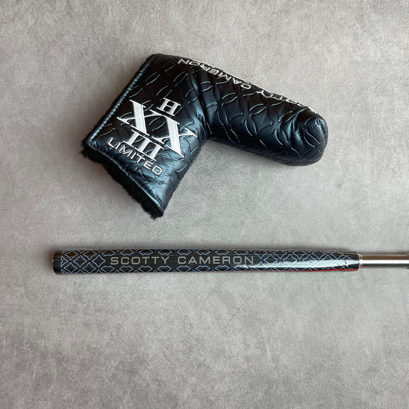 Scotty Cameron 2023 HXXIII Newport 1.5 Holiday 'Limited Edition' Putter - 34.5"
